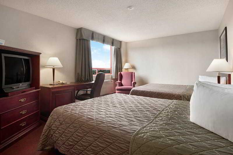 Travelodge Hotel By Wyndham Vancouver Airport Richmond Zewnętrze zdjęcie